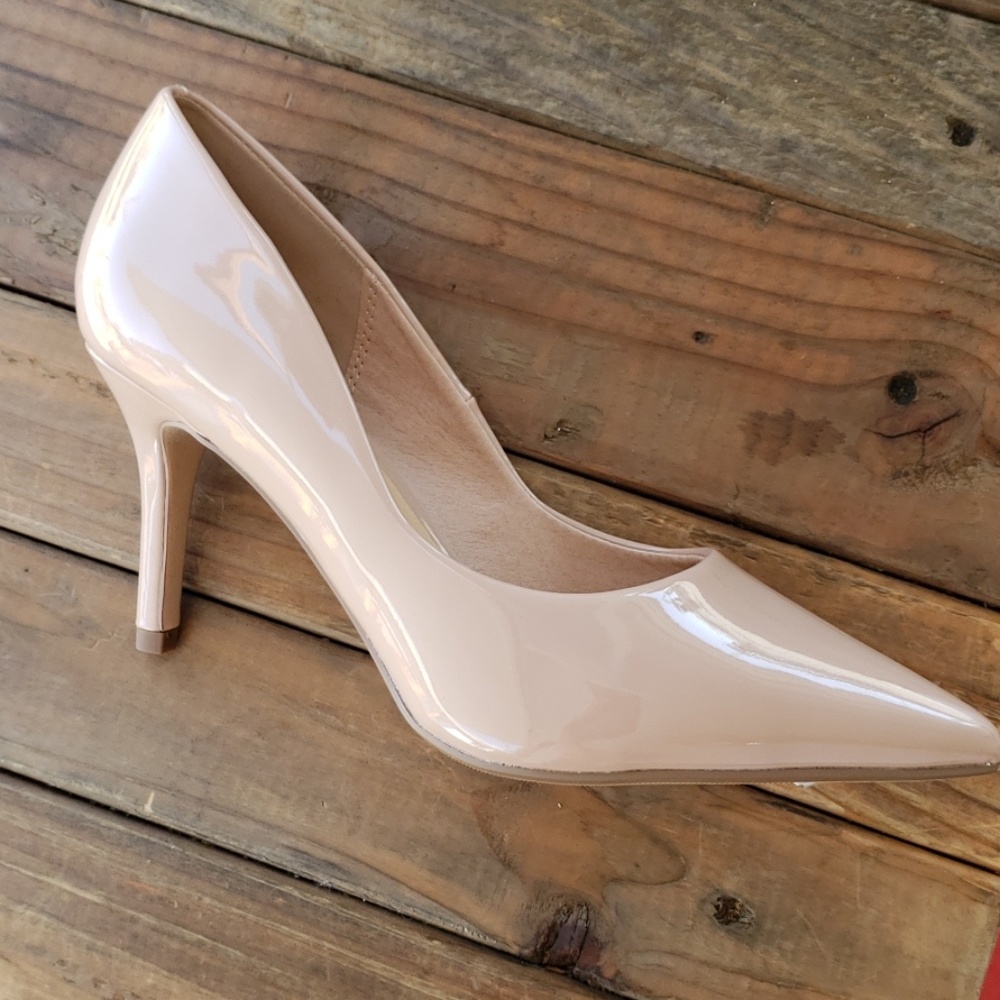 Nude pointy Glossy heel pump 3 inch